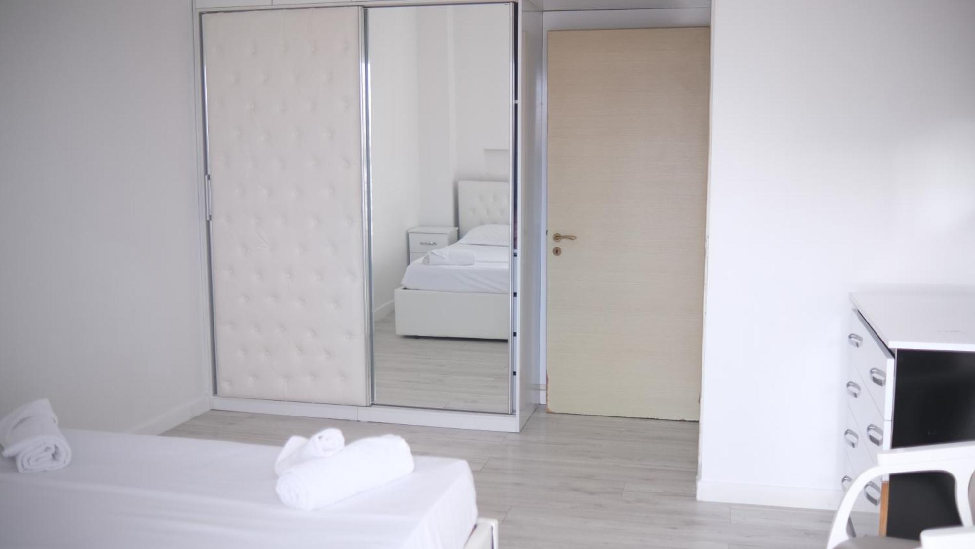 Apartament Azura Beach