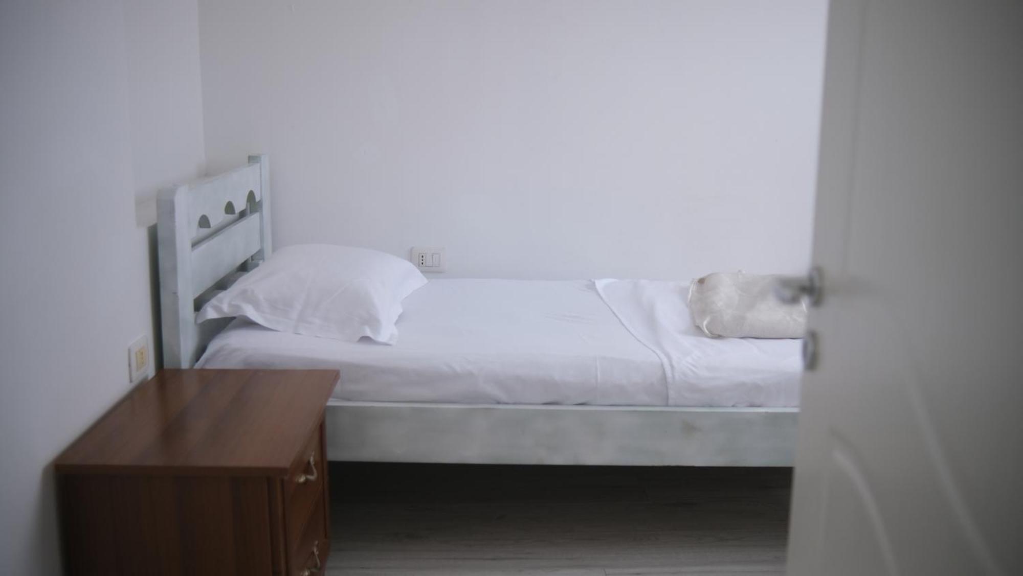 Azura Beach Apartment