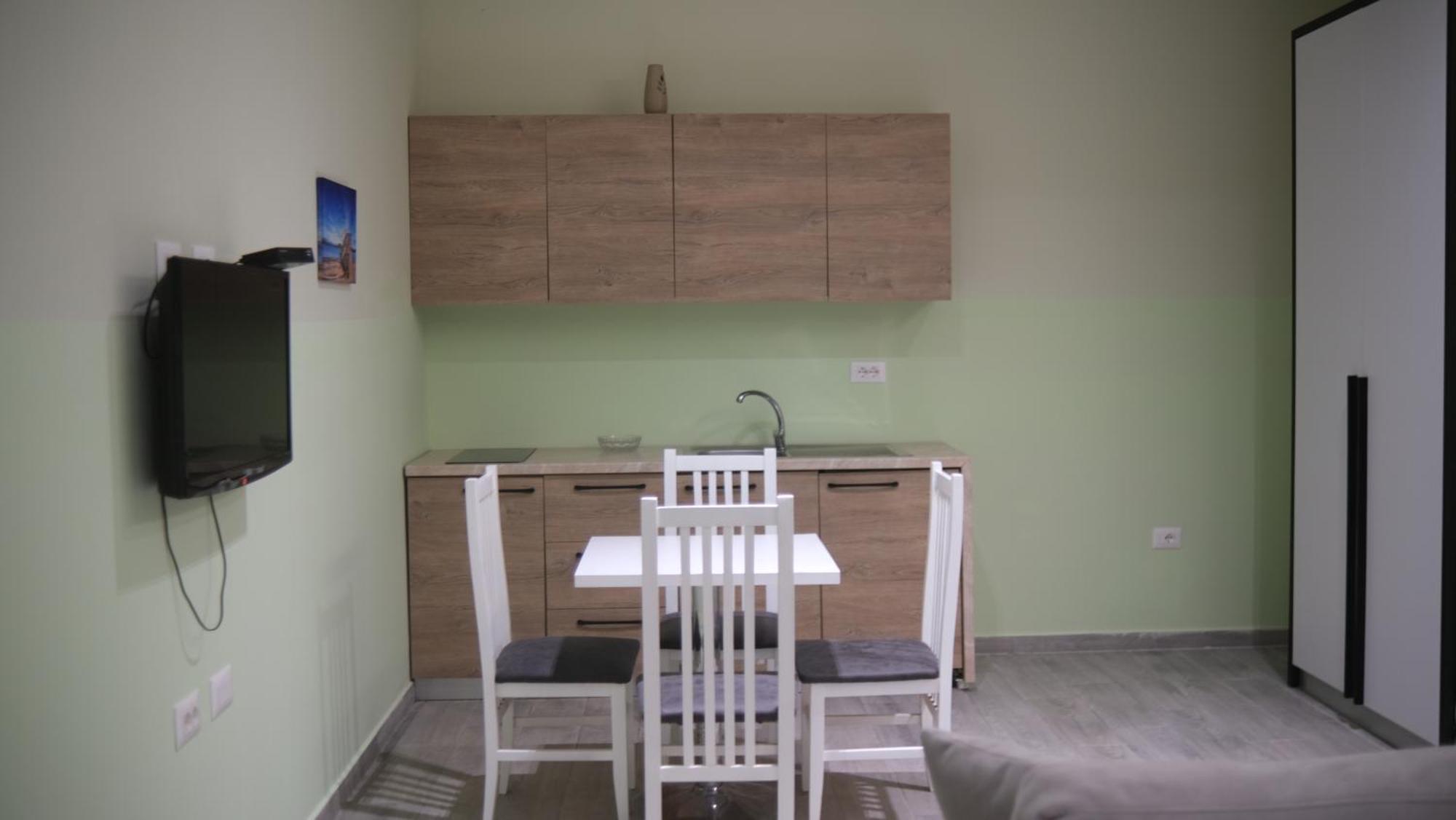 Apartment Azura Beach